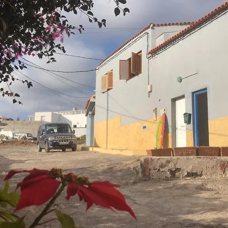 Vandrerhjem Surf House La Machacona
